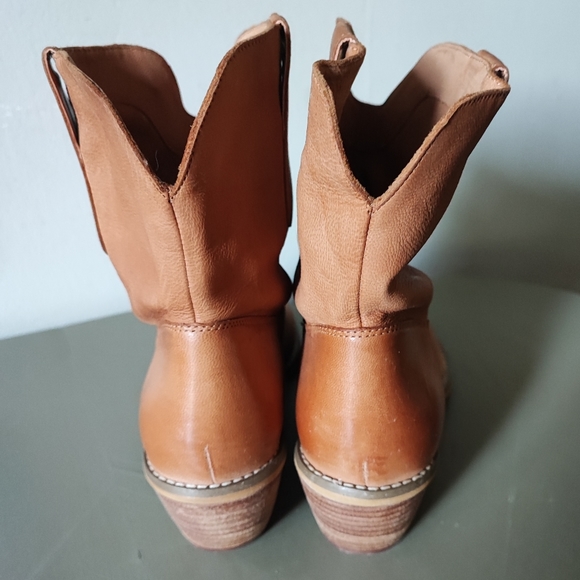Boots Crown Vintage Cowboy Boots Booties Concert Size 8 NWOT - Picture 9 of 12